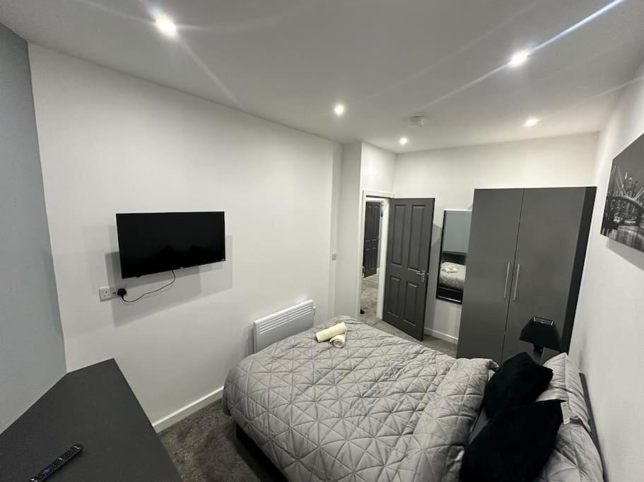 Luxurious 2 Bedroom Flat Beeston Hill Exterior photo